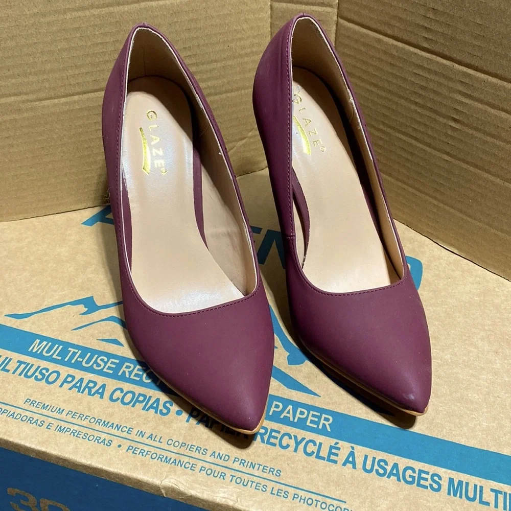 Brand New size 7 - Picture 1 of 4